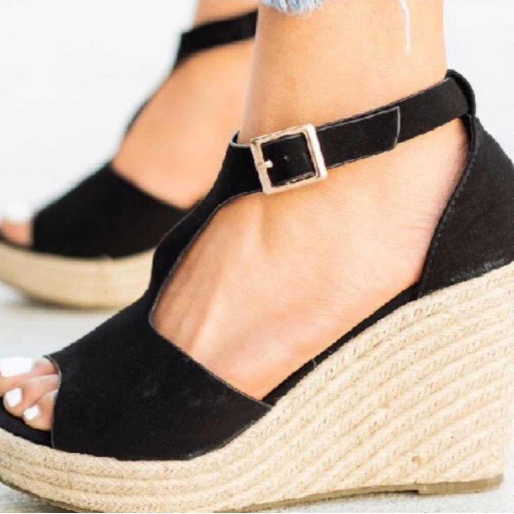 Perforated T-Strap Espadrille Black Wedge Multi Sizes NIB - Picture 6 of 9
